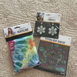 BNWT GROOVY 60’s costume accessories